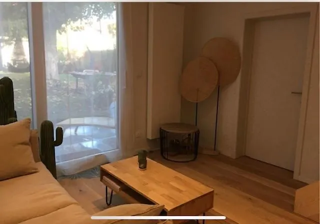 Séjour chez l'habitant Petit Cocon Lillois:cheminée&jardin *